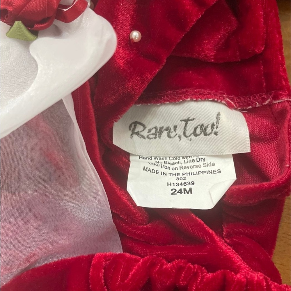 Rare Too girls red velour dress size 24 months - Picture 4 of 6